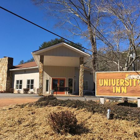 University Inn Cullowhee Buitenkant foto