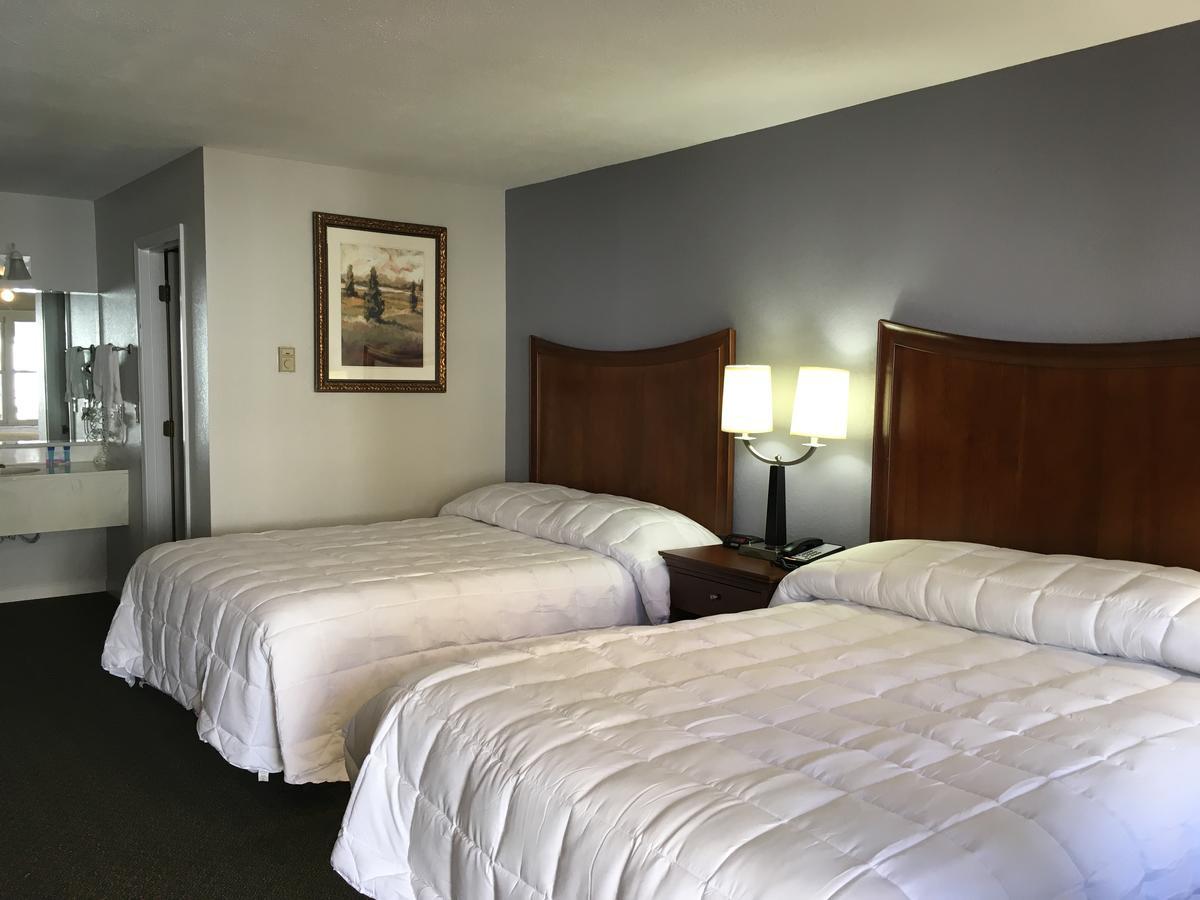 University Inn Cullowhee Buitenkant foto