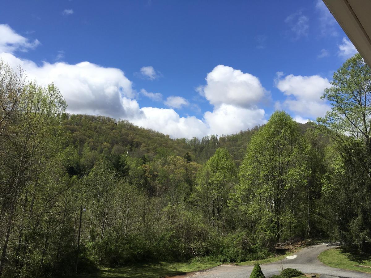 University Inn Cullowhee Buitenkant foto