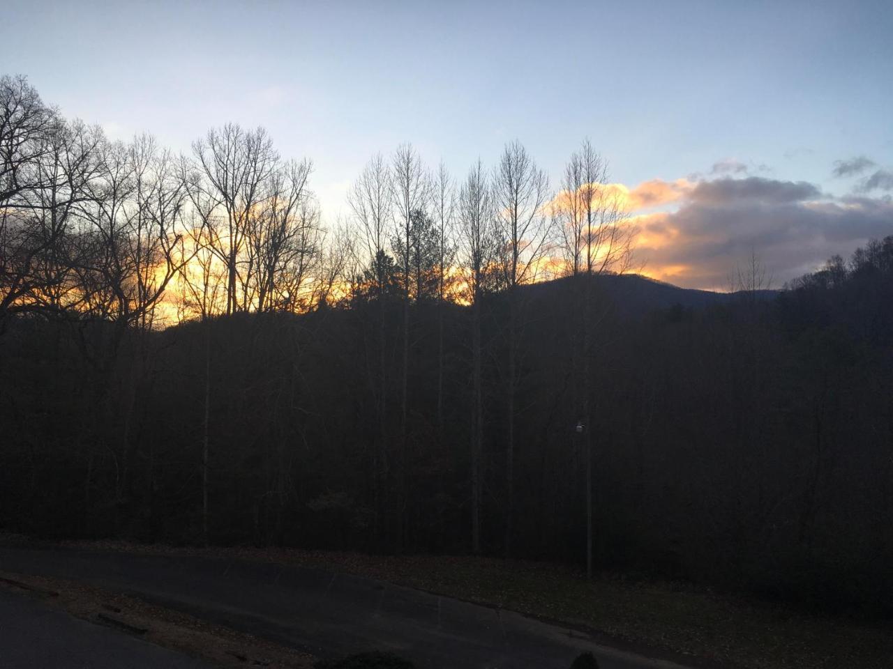 University Inn Cullowhee Buitenkant foto